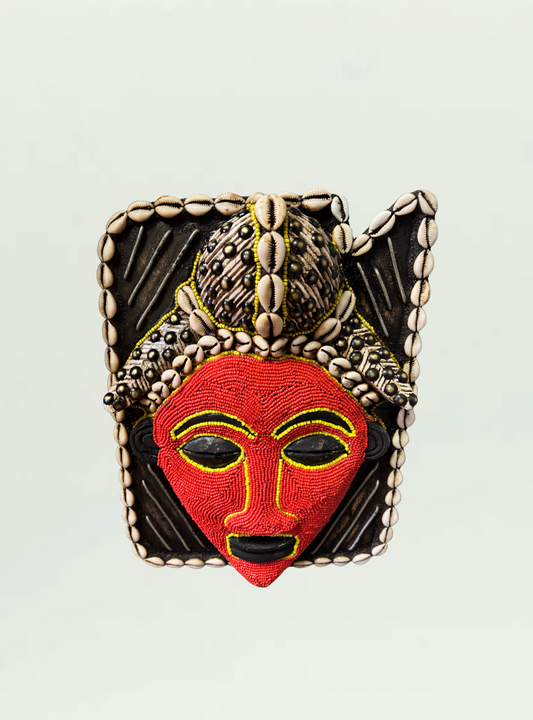 Bead Wood Wall Mask