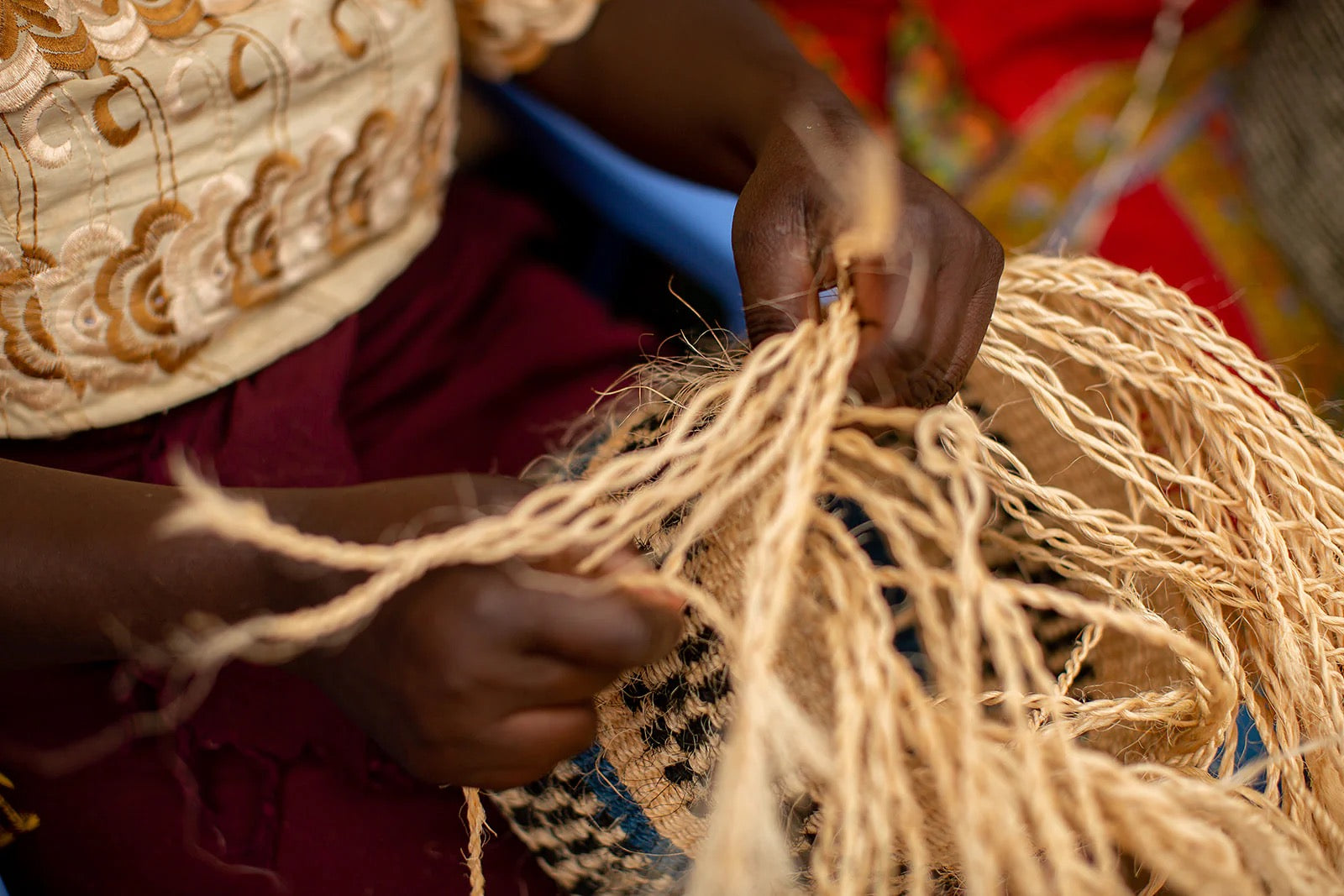 African Weaving Machine Weaving African Baskets: A Timeless Tradition of Craftsmanship and Cul ...