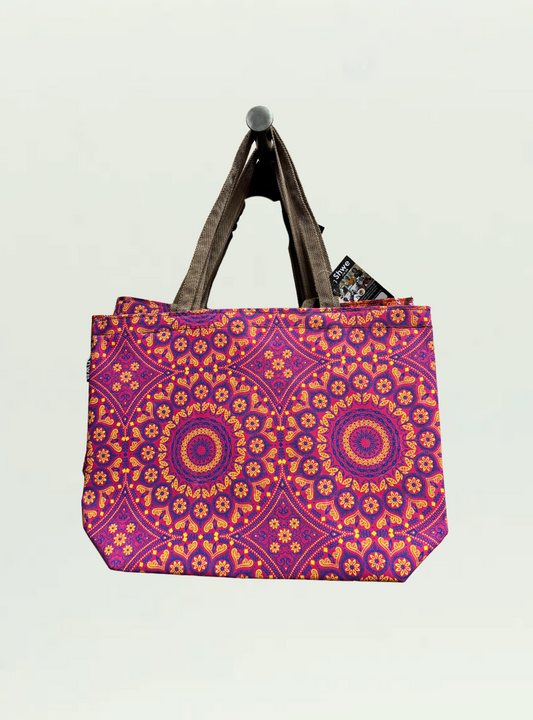 Square Tote Shwe Bag