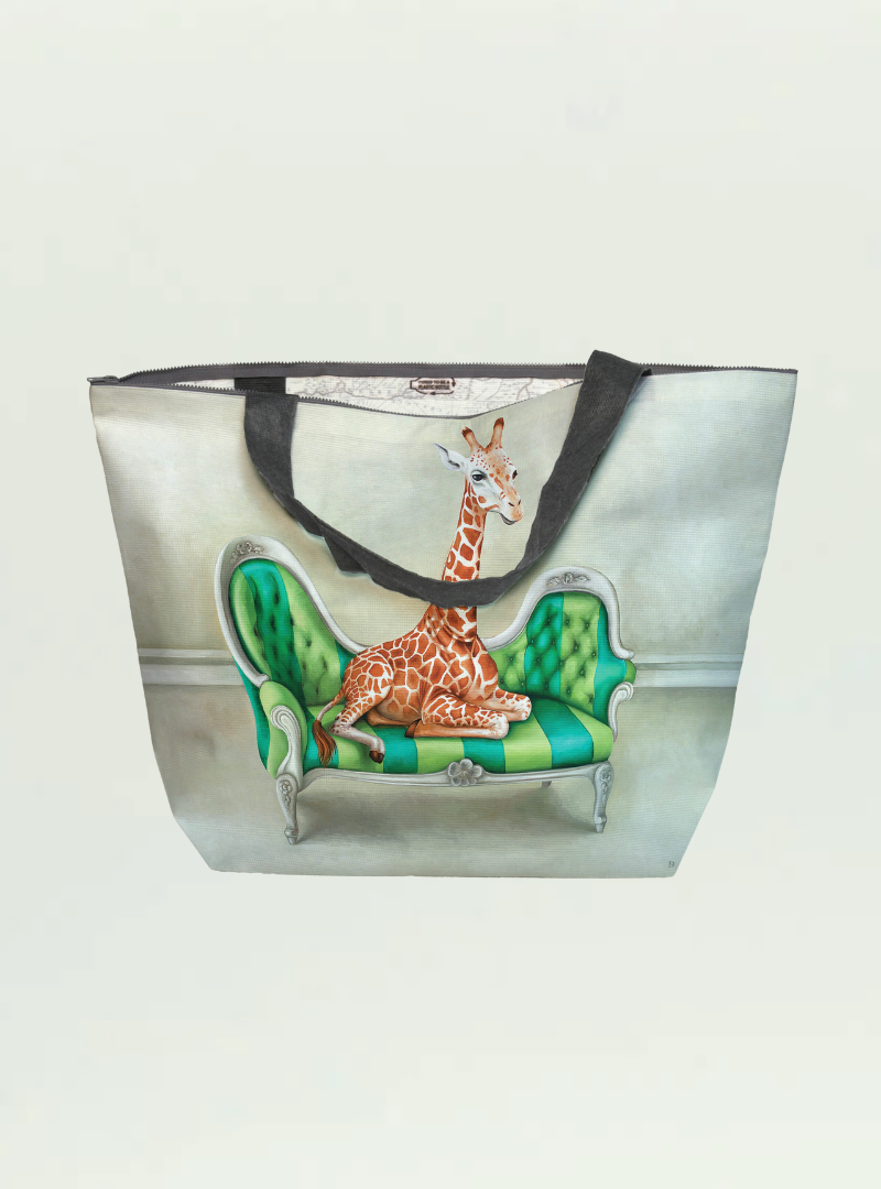 Giraffe at Leisure Maxi Bag