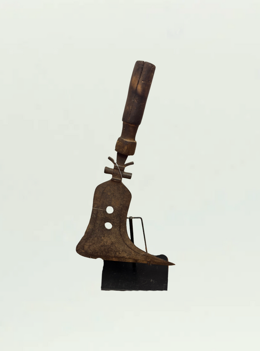 Ngombe Blade
